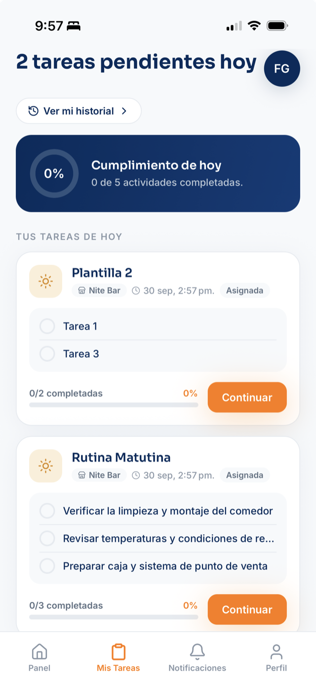 Pestaña Mis Tareas en la app móvil con varias tareas del día.